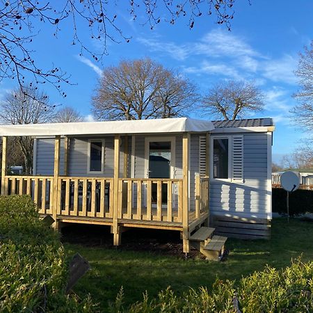 Camping Les Falaises De Toussaint Exterior photo